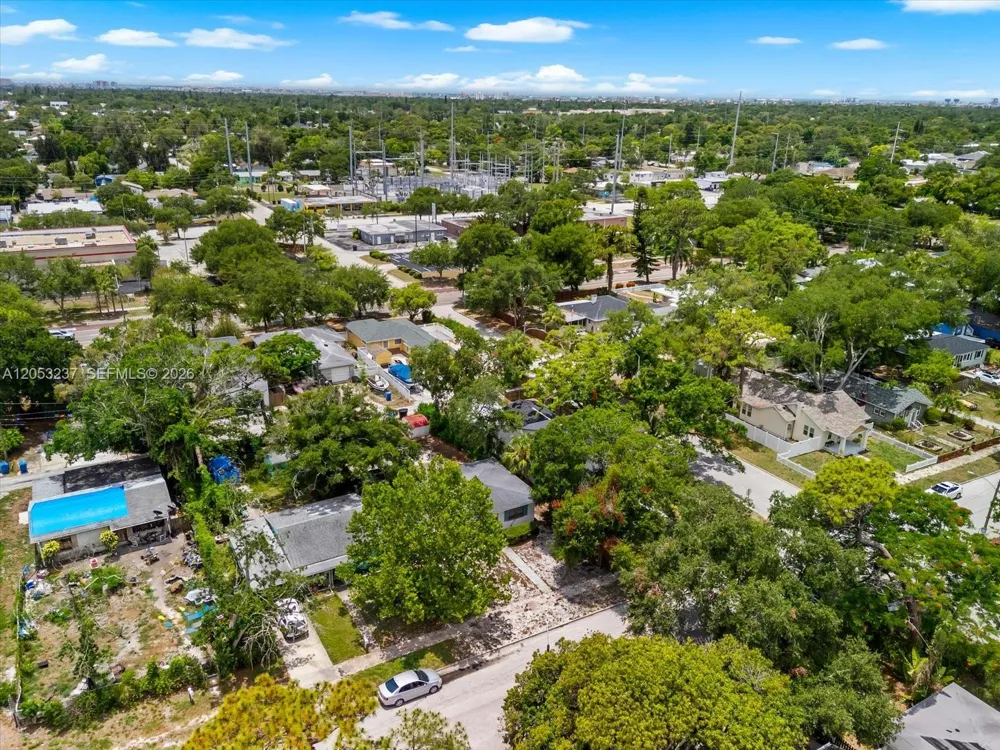 4946 2nd Ave N ST PETERSBURG Other City - In The State Of Florida, FL 33710