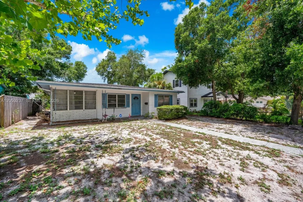 4946 2nd Ave N ST PETERSBURG Other City - In The State Of Florida, FL 33710