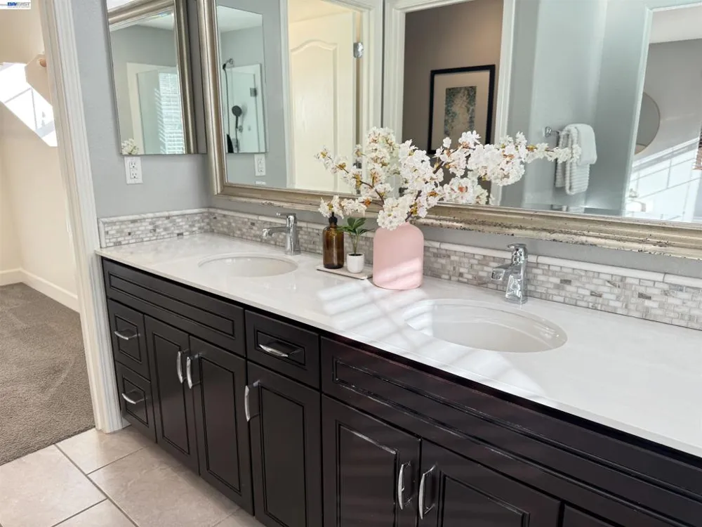 408 Colina Way El Sobrante, CA 94803