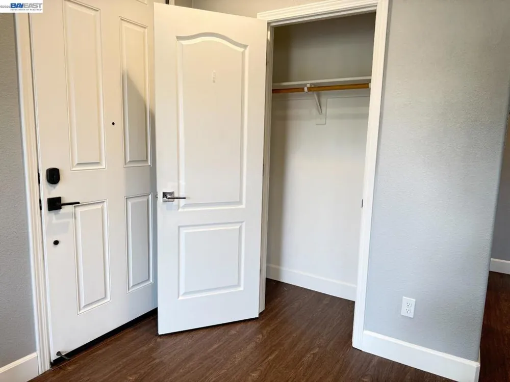 408 Colina Way El Sobrante, CA 94803