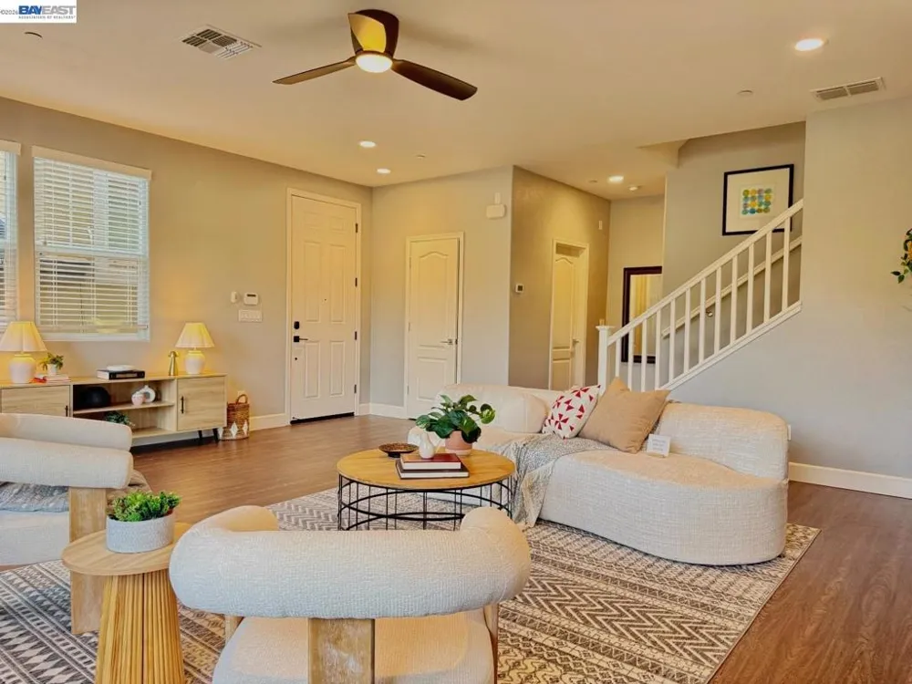 408 Colina Way El Sobrante, CA 94803