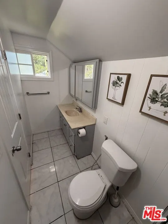 1740 Ohio Avenue Long Beach, CA 90804