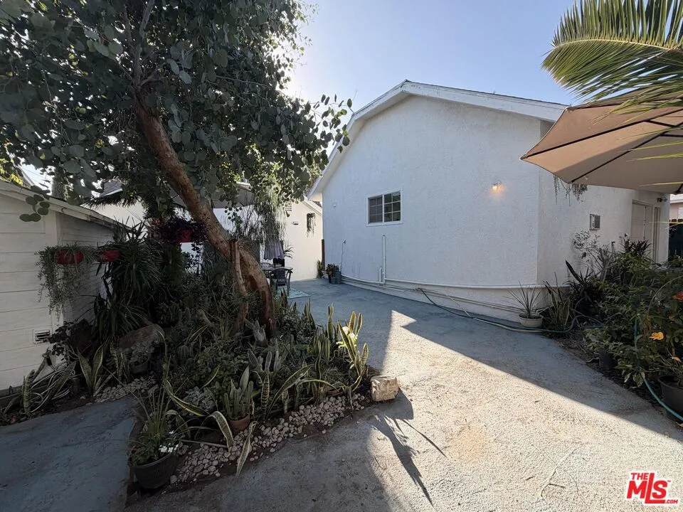 1740 Ohio Avenue Long Beach, CA 90804