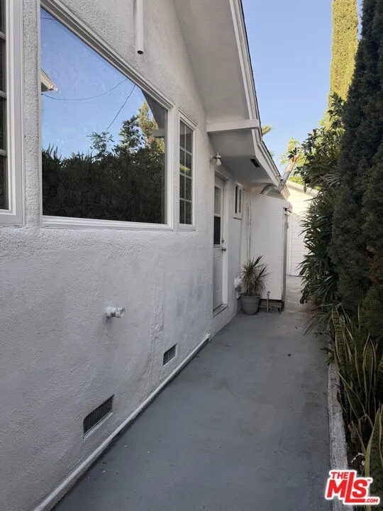 1740 Ohio Avenue Long Beach, CA 90804