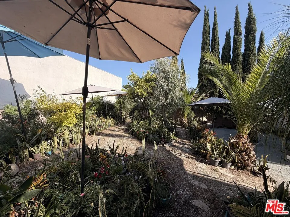 1740 Ohio Avenue Long Beach, CA 90804