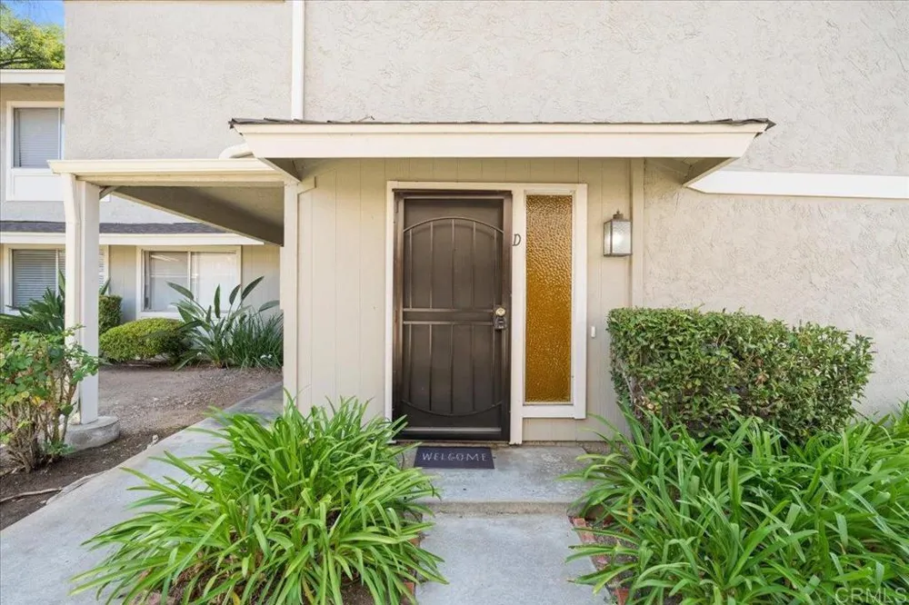 983 Amistad Place #D El Cajon, CA 92019