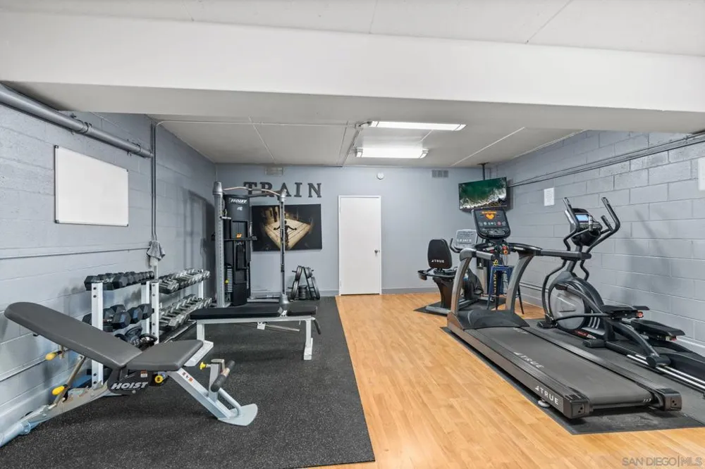 1200 Harbor Drive #3C Oceanside, CA 92054