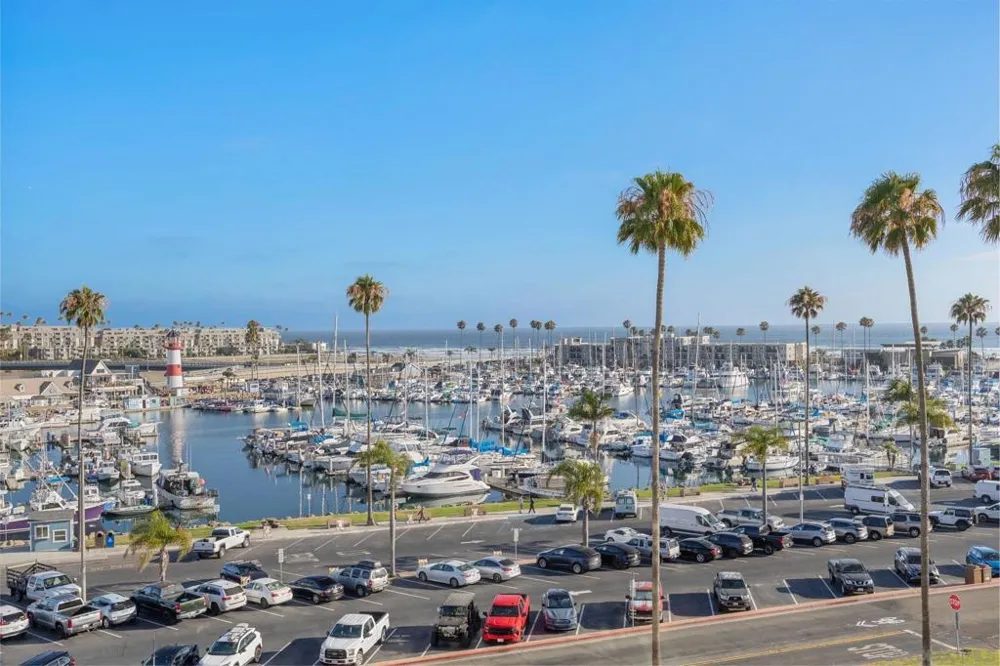 1200 Harbor Drive #3C Oceanside, CA 92054