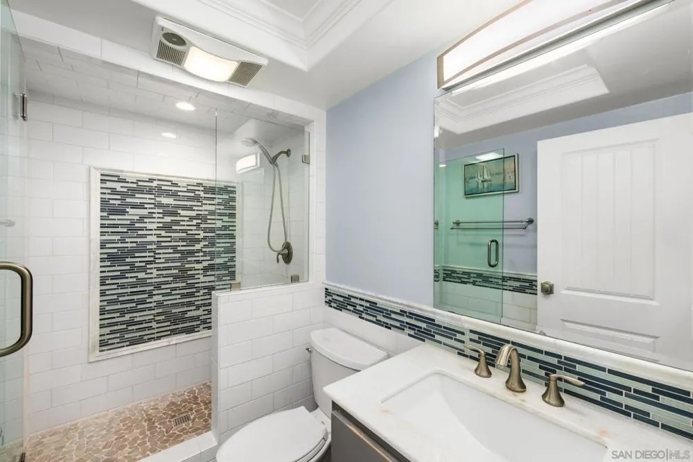 1200 Harbor Drive #3C Oceanside, CA 92054