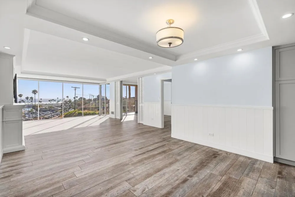 1200 Harbor Drive #3C Oceanside, CA 92054