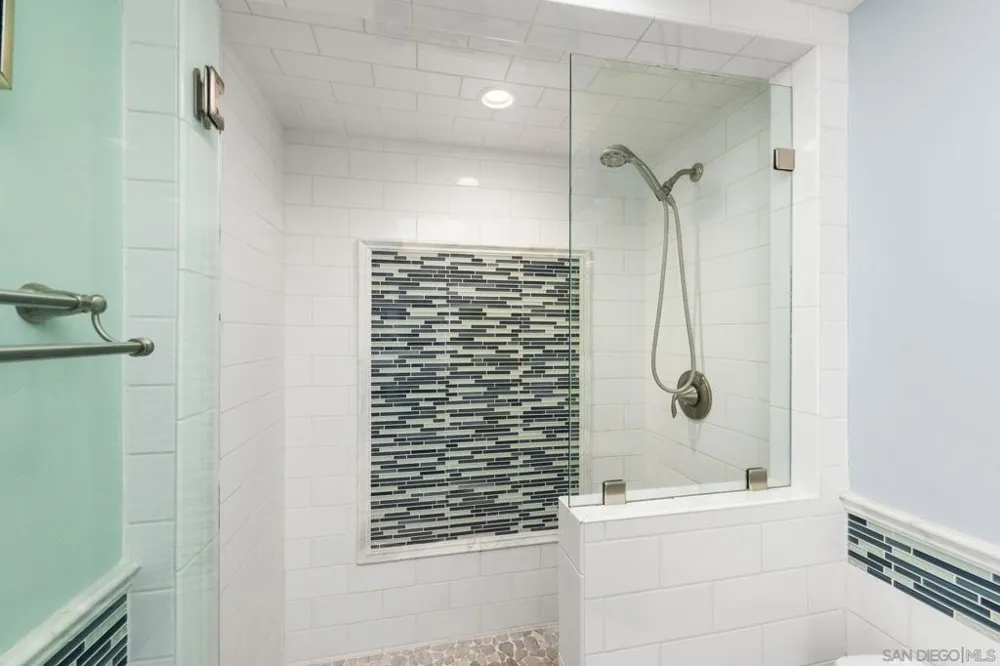1200 Harbor Drive #3C Oceanside, CA 92054