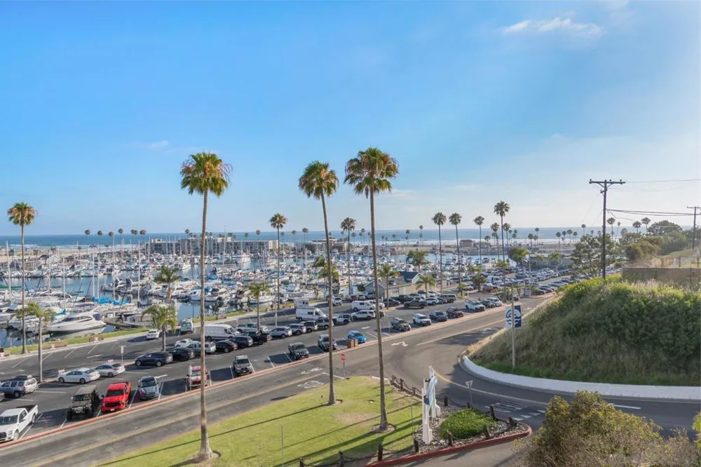1200 Harbor Drive #3C Oceanside, CA 92054