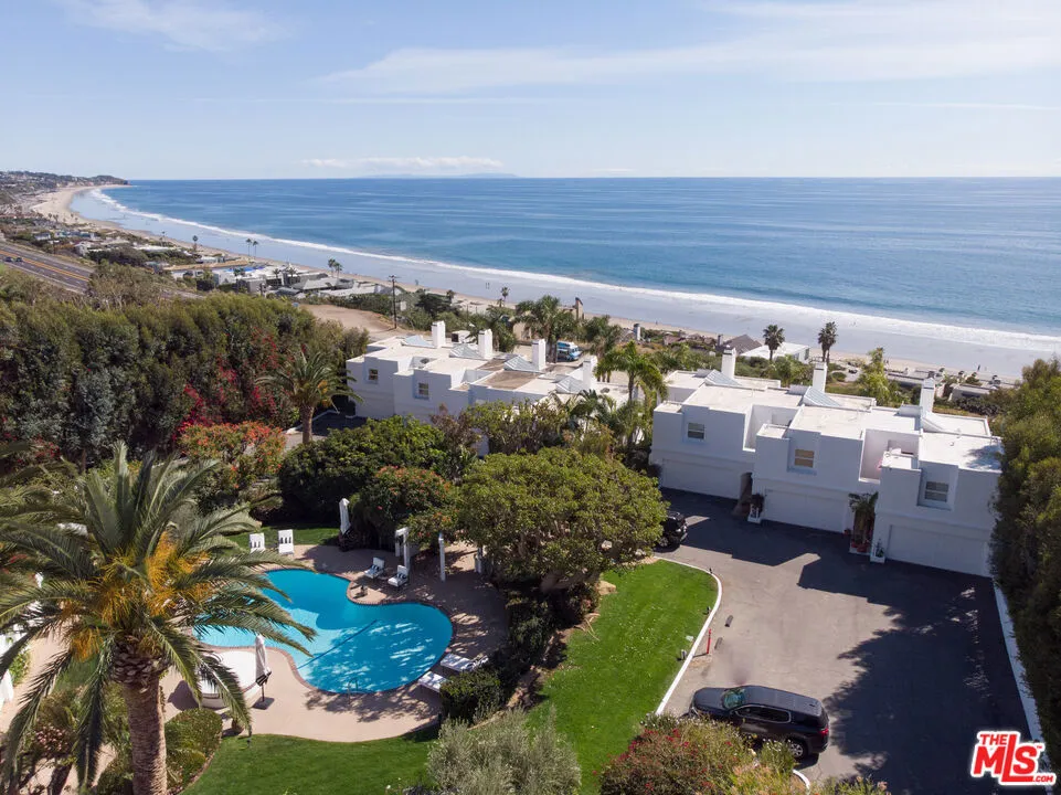31240 Bailard Road Malibu, CA 90265