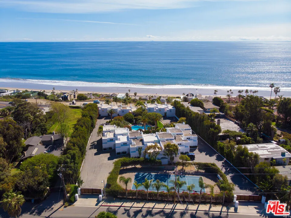 31240 Bailard Road Malibu, CA 90265