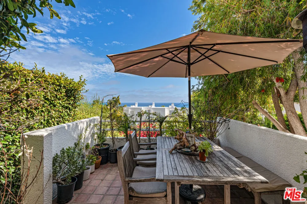 31240 Bailard Road Malibu, CA 90265