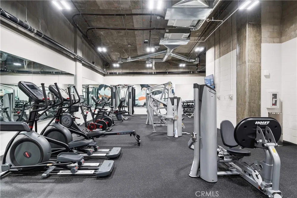 218 El Molino Avenue #303 Pasadena, CA 91101