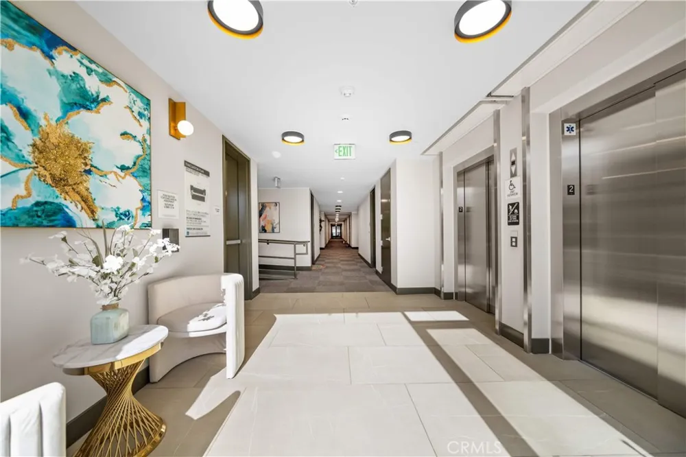 218 El Molino Avenue #303 Pasadena, CA 91101