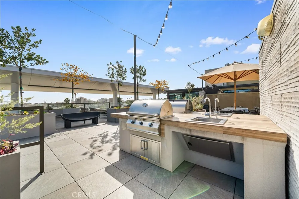 218 El Molino Avenue #303 Pasadena, CA 91101