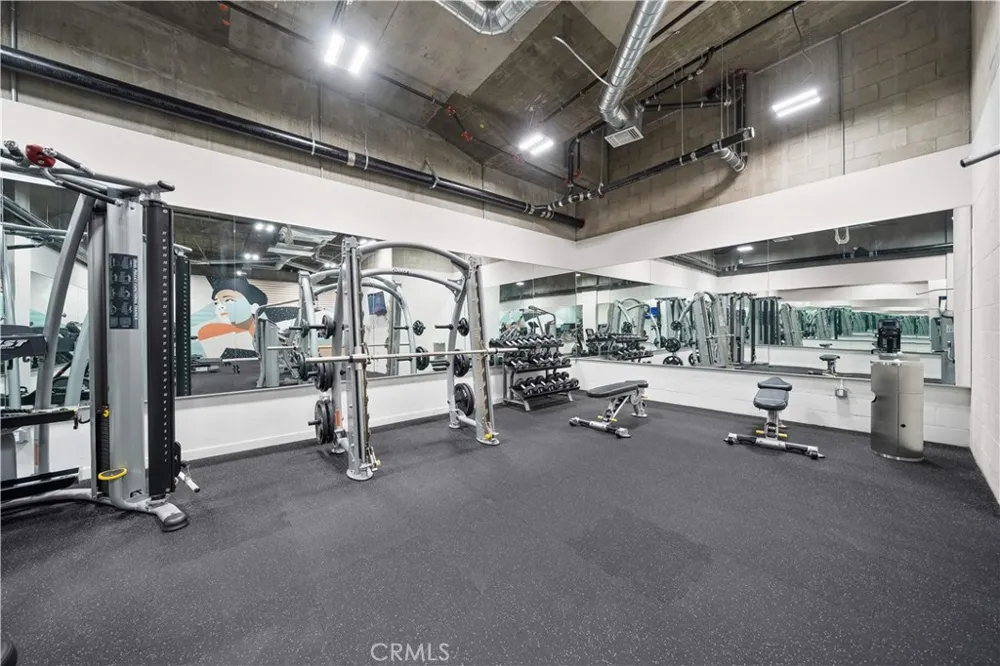 218 El Molino Avenue #303 Pasadena, CA 91101
