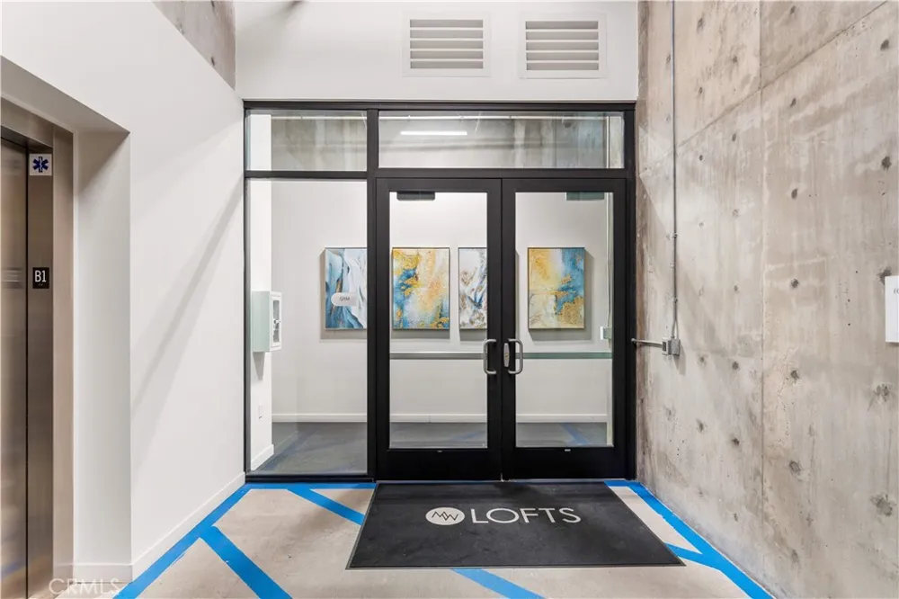 218 El Molino Avenue #303 Pasadena, CA 91101
