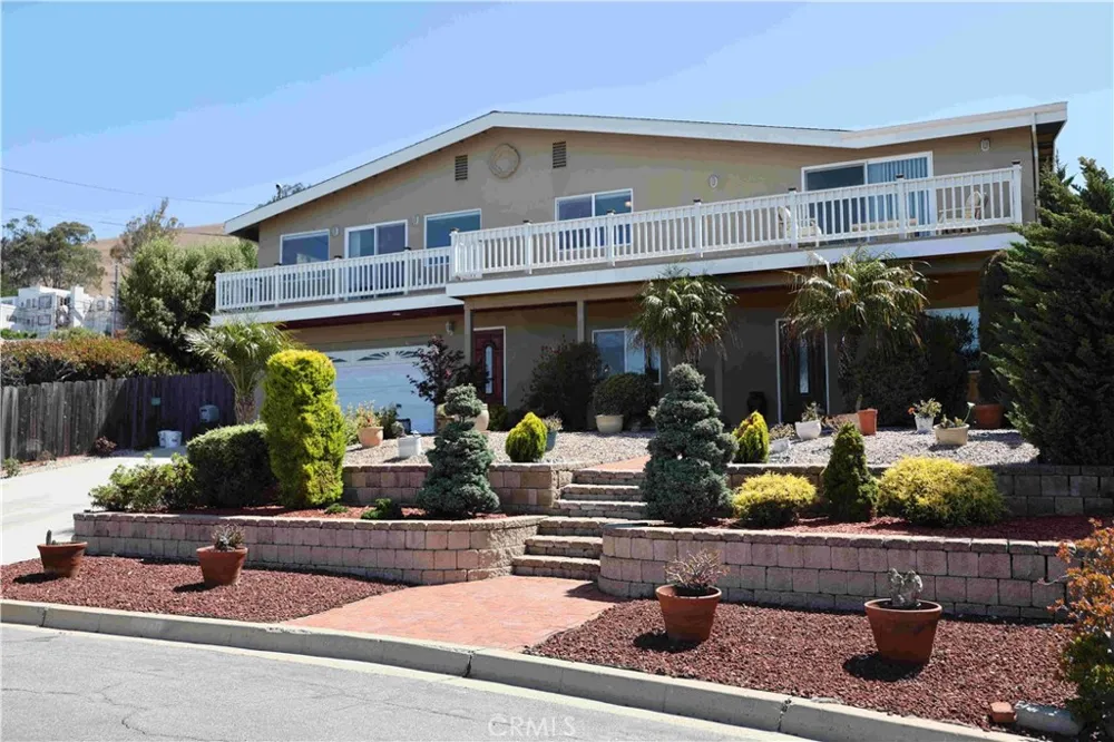 2740 Ironwood Morro Bay, CA 93442