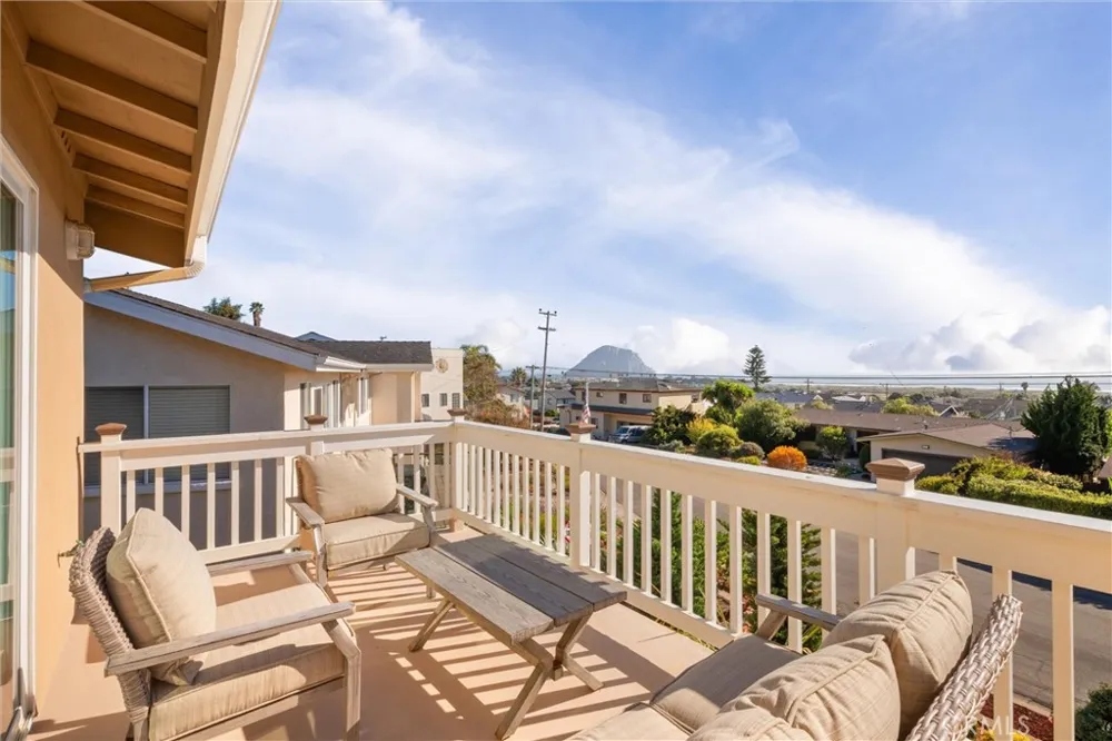2740 Ironwood Morro Bay, CA 93442