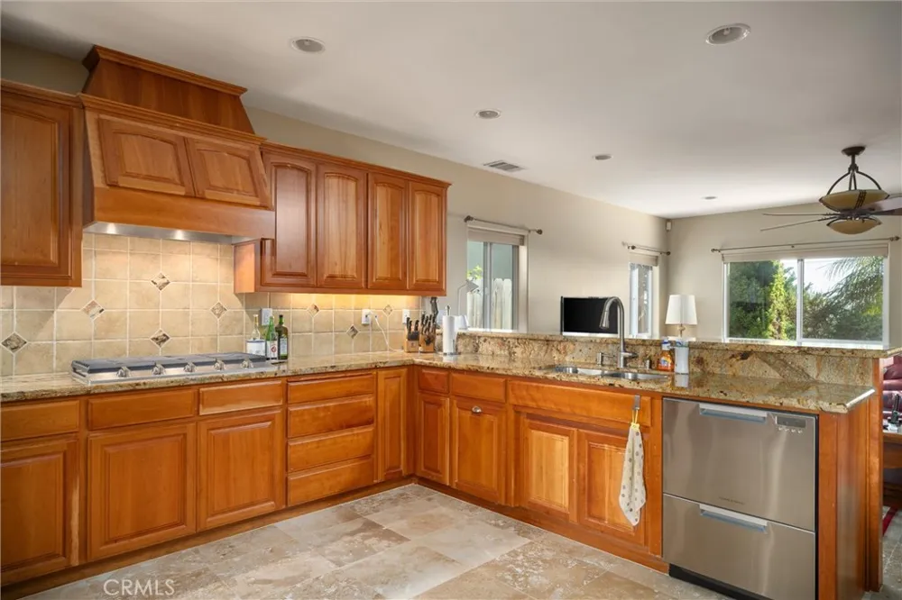 2740 Ironwood Morro Bay, CA 93442