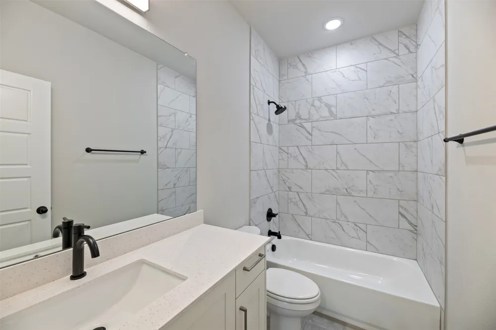 4062 LeCroy Court Midlothian, TX 76065