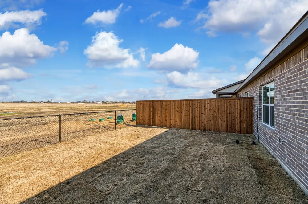 4062 LeCroy Court Midlothian, TX 76065