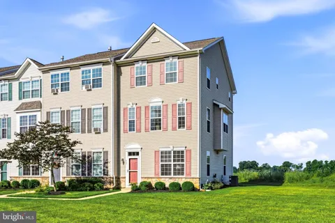 402 AURA ROAD