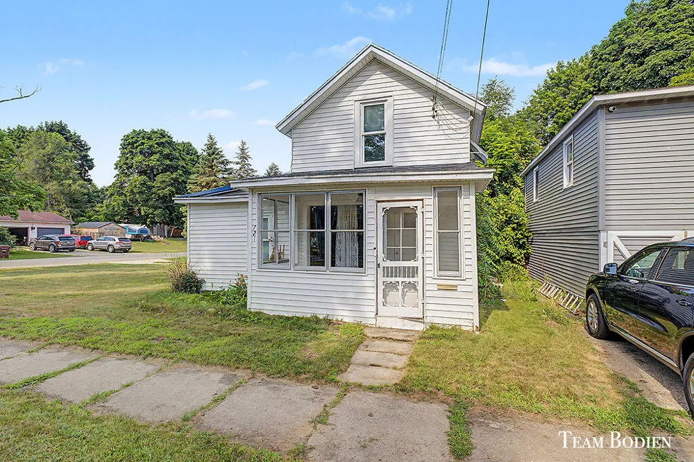 721 Pearl Street Belding, MI 48809