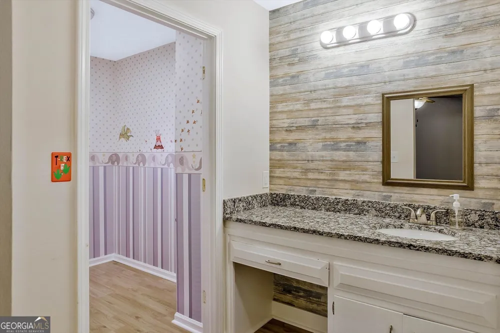 6420 Windsor Trace DR Peachtree Corners, GA 30092