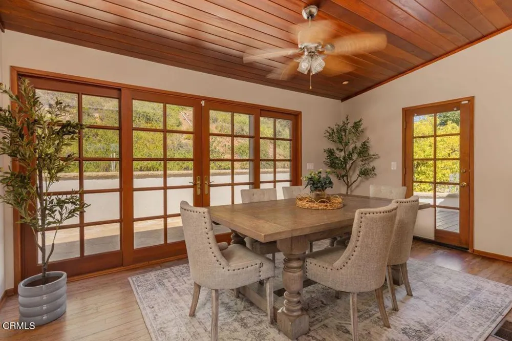 1008 Country Club Drive Ojai, CA 93023