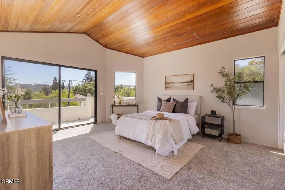 1008 Country Club Drive Ojai, CA 93023