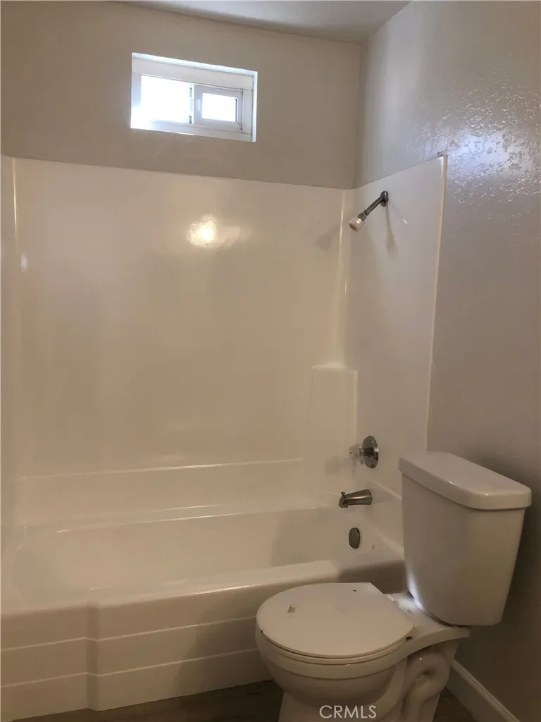 7871 Holt Drive #7 Huntington Beach, CA 92647