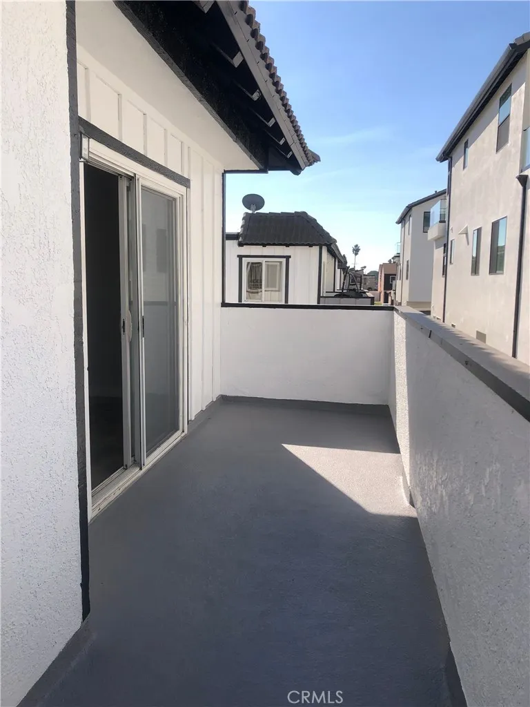 7871 Holt Drive #7 Huntington Beach, CA 92647