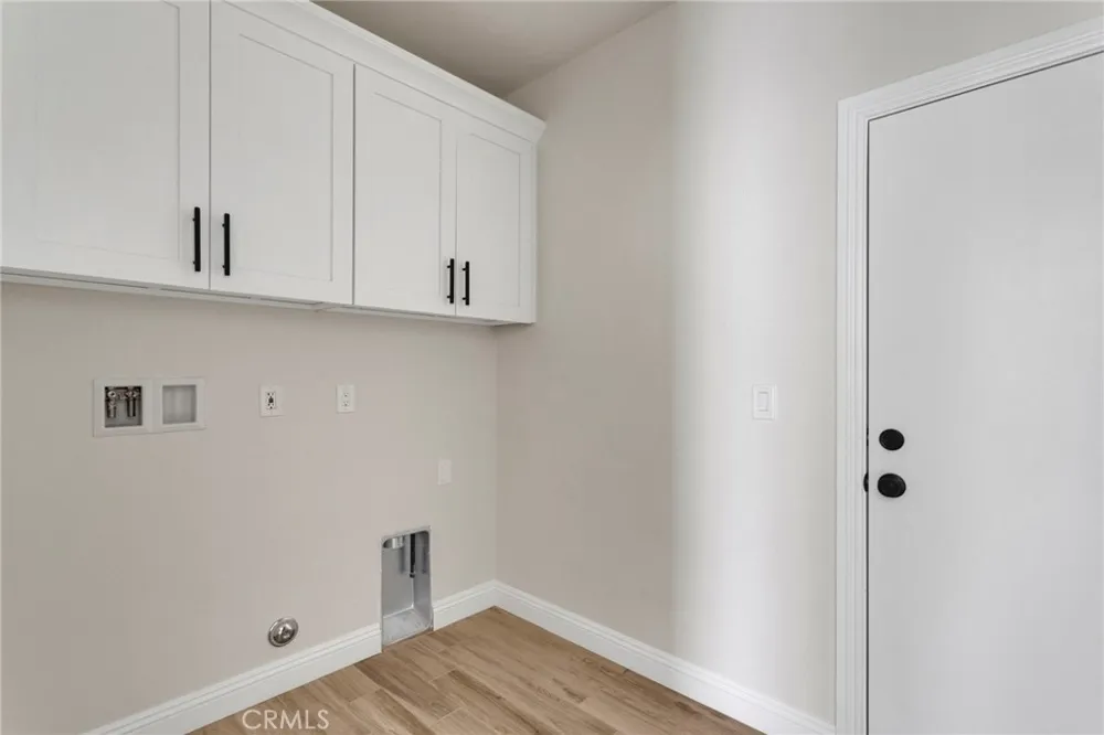 15561 Apple Valley Road Apple Valley, CA 92307