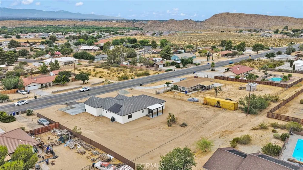 15561 Apple Valley Road Apple Valley, CA 92307