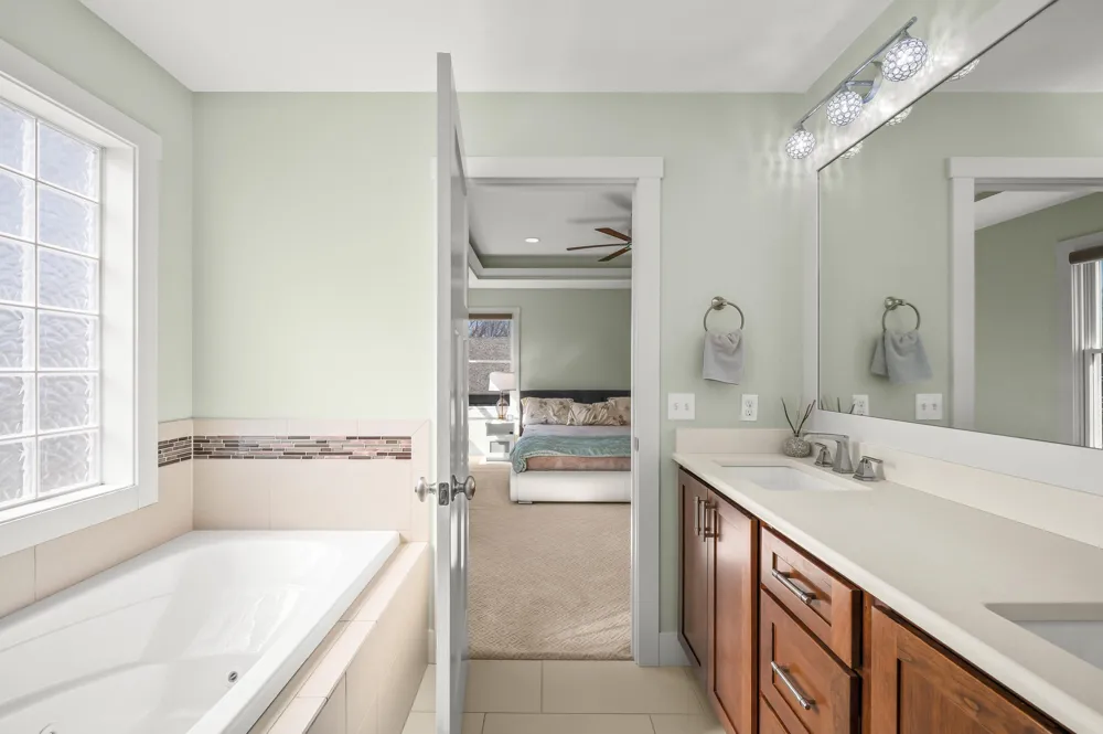 1835 Fox Prairie Road St. Joseph, MI 49085