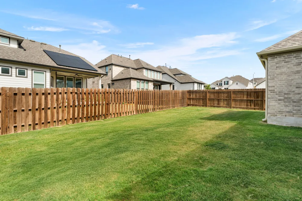 932 Mollie McBride Lane Leander, TX 78641