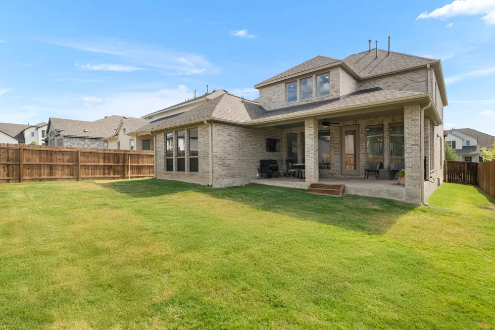 932 Mollie McBride Lane Leander, TX 78641