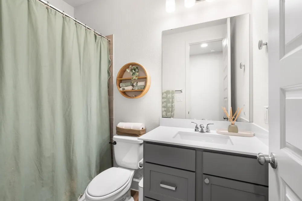932 Mollie McBride Lane Leander, TX 78641