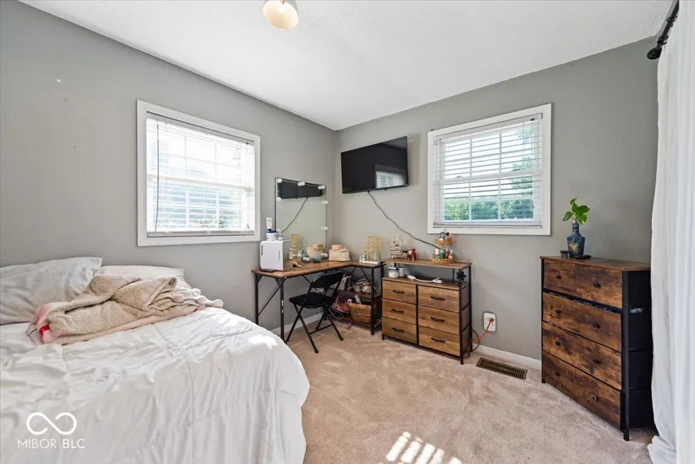 7785 E North Drive Camby, IN 46113