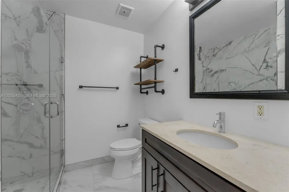 2900 SW 98th Ave Miami, FL 33165