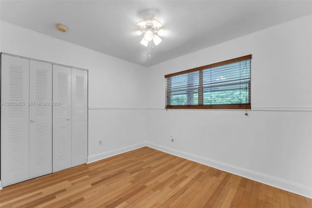2900 SW 98th Ave Miami, FL 33165
