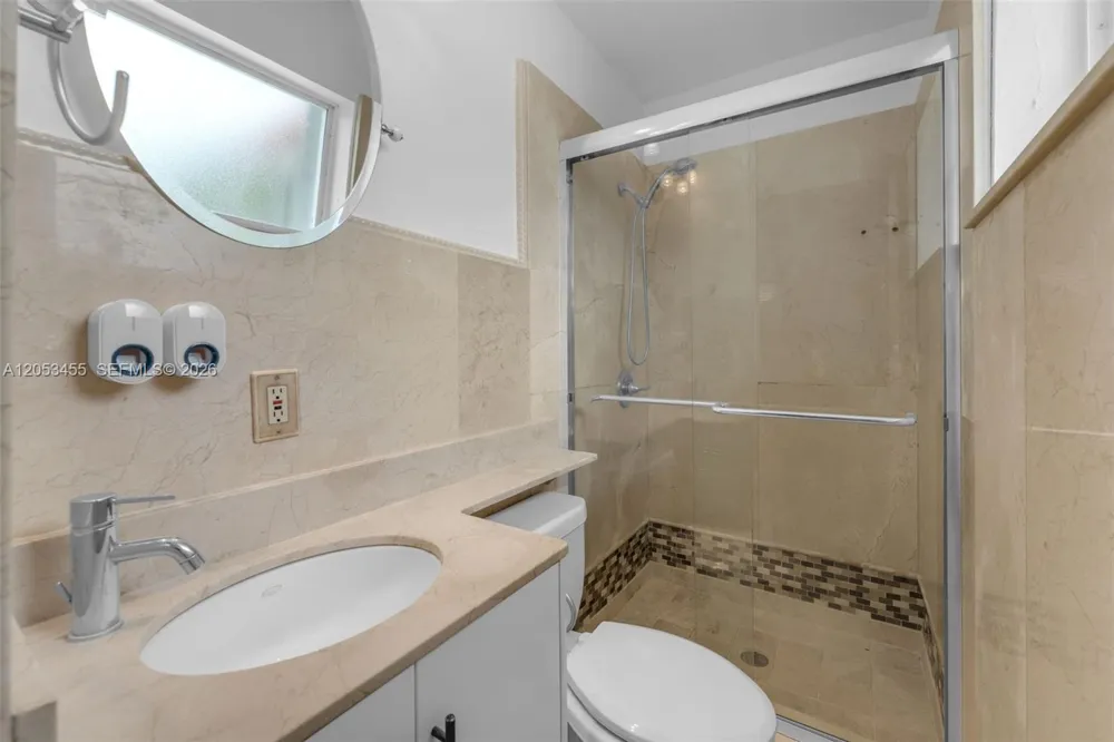 2900 SW 98th Ave Miami, FL 33165