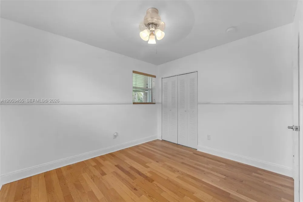 2900 SW 98th Ave Miami, FL 33165