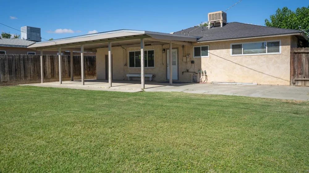 1070 N. Princeton Ave. Coalinga, CA 93210