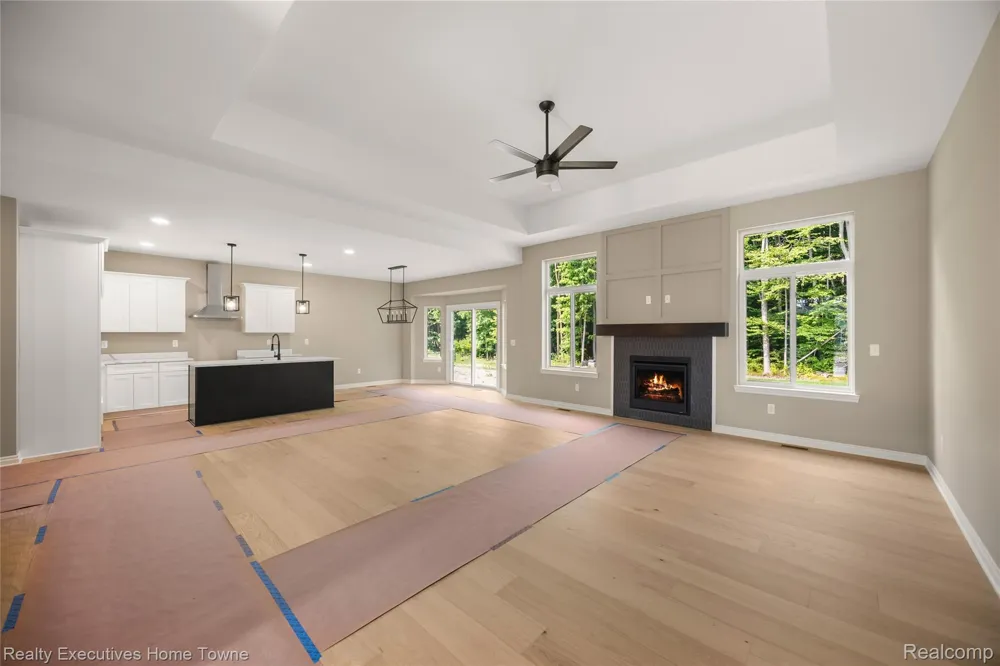 34823 CARDINAL LANE Richmond City, MI 48062