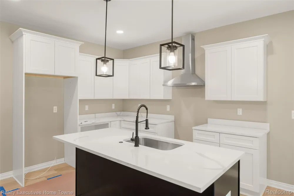 34823 CARDINAL LANE Richmond City, MI 48062